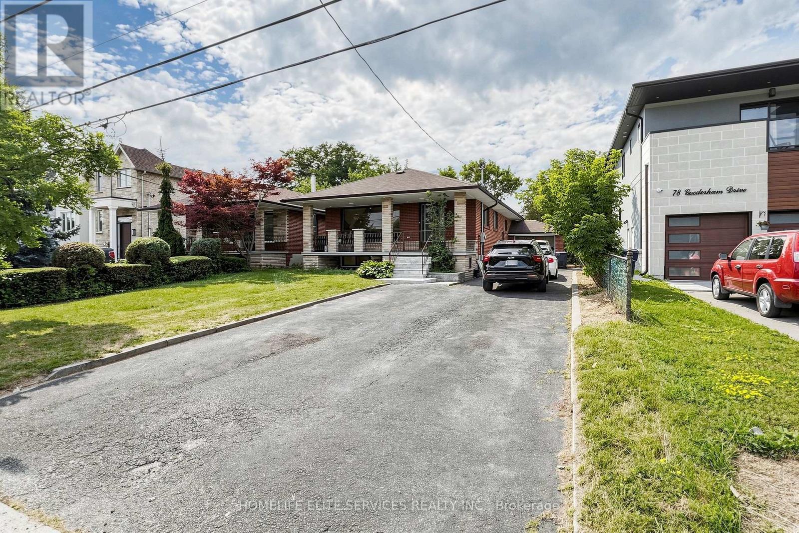 76 GOODERHAM DRIVE