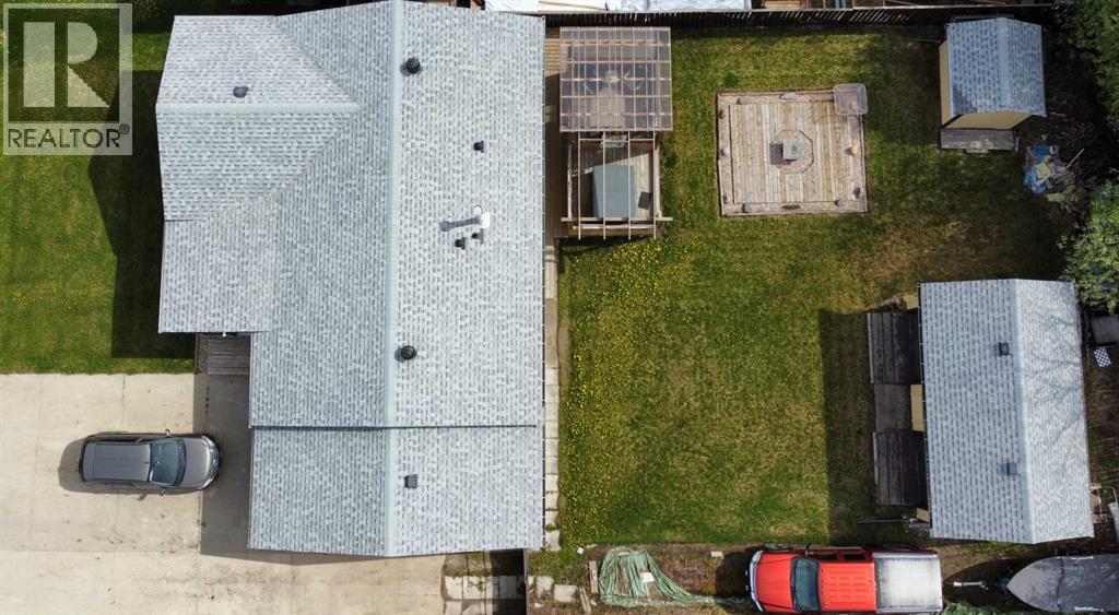 805 8 Street - Photo 3