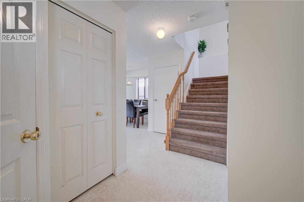1064 COPPER LEAF Crescent