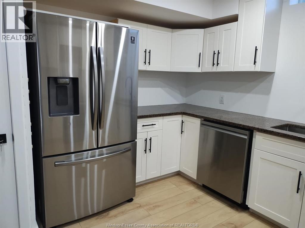 631 HOLBURN STREET Unit# LOWER