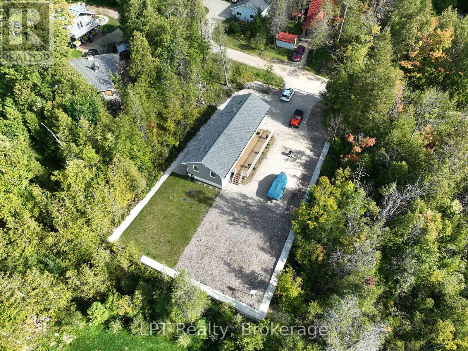 9 12TH AVENUE
