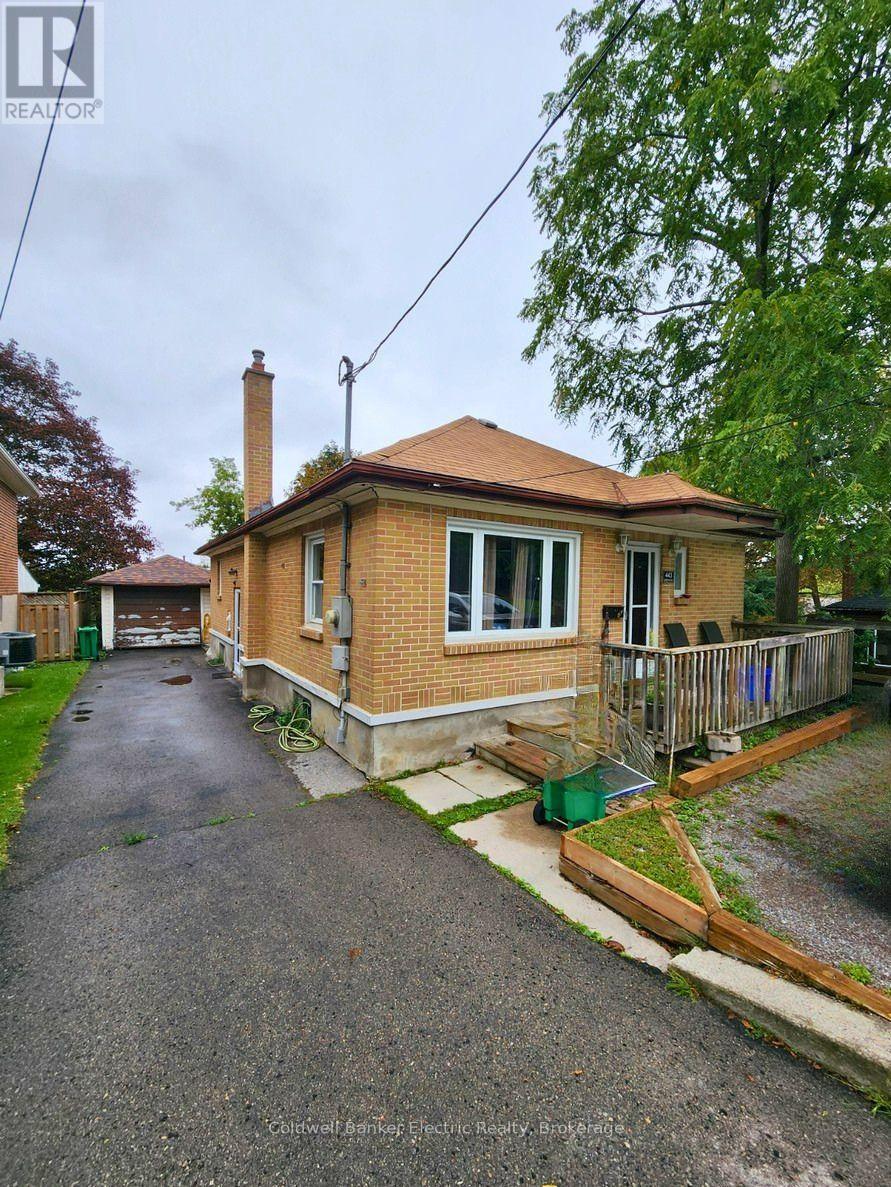 443 ARMOUR ROAD