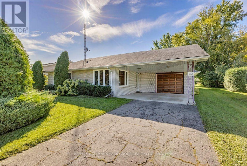 209 SOUTH CHANNEL DRIVE, GEORGINA (KESWICK NORTH), ON L4P 2N4 - Image 4163216409.jpeg?d=l