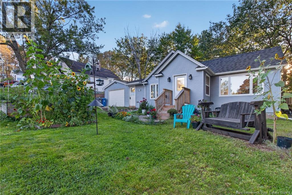 129 Gaskin - Photo 2