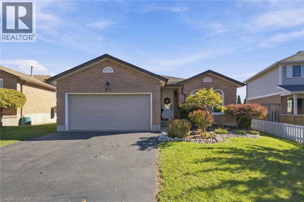 27 COSTAIN Court