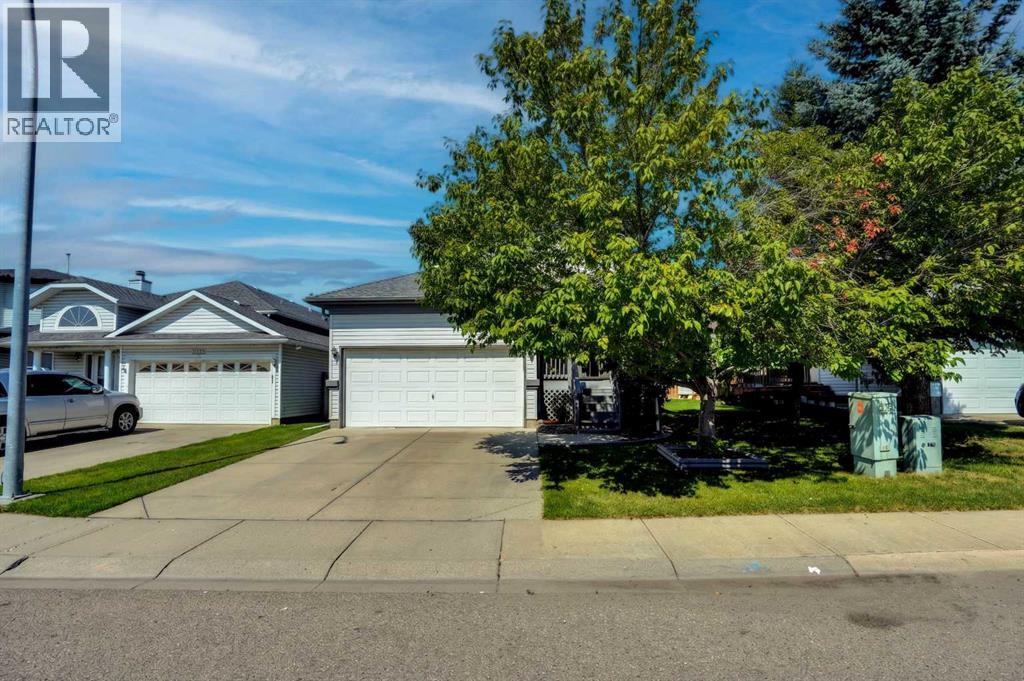 158 Saratoga Close NE