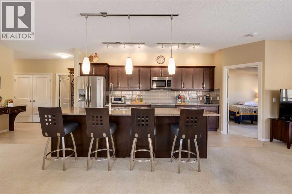 204, 103 Valley Ridge Manor NW