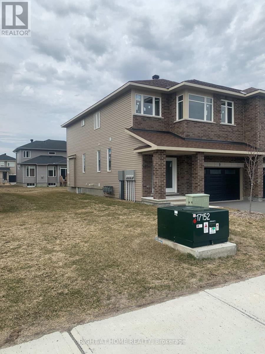 9 WYLIE WAY