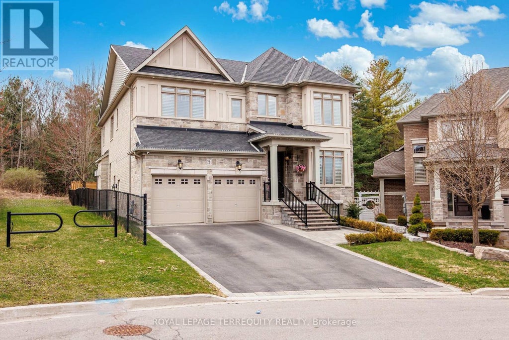 244 FREDERICK CURRAN LANE, NEWMARKET (WOODLAND HILL), ON L3X 0B9 - Image 541474048.jpeg?d=l