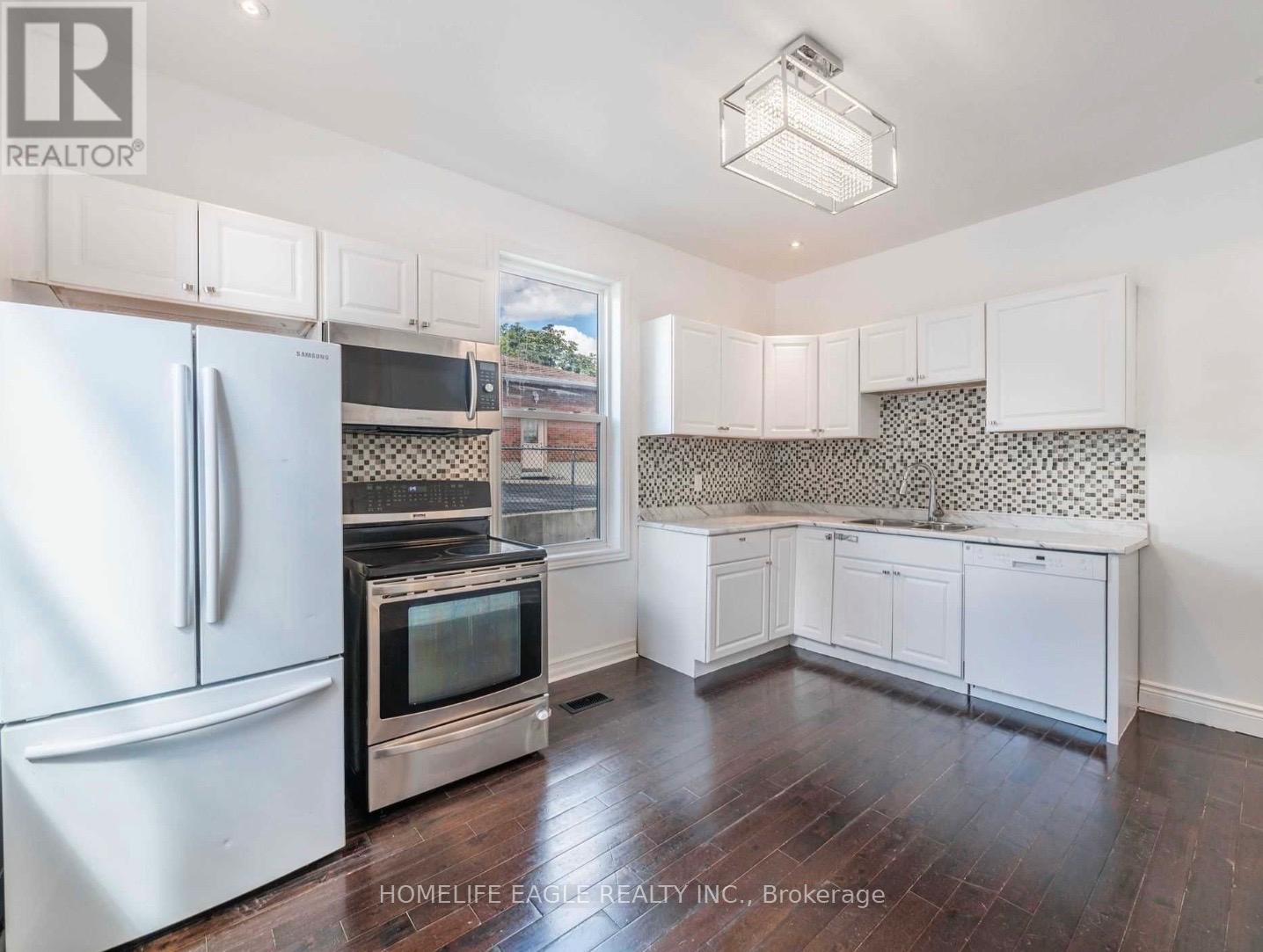 MAIN - 87 SIMCOE ROAD
