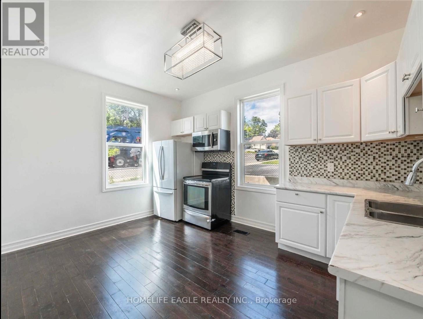 MAIN - 87 SIMCOE ROAD