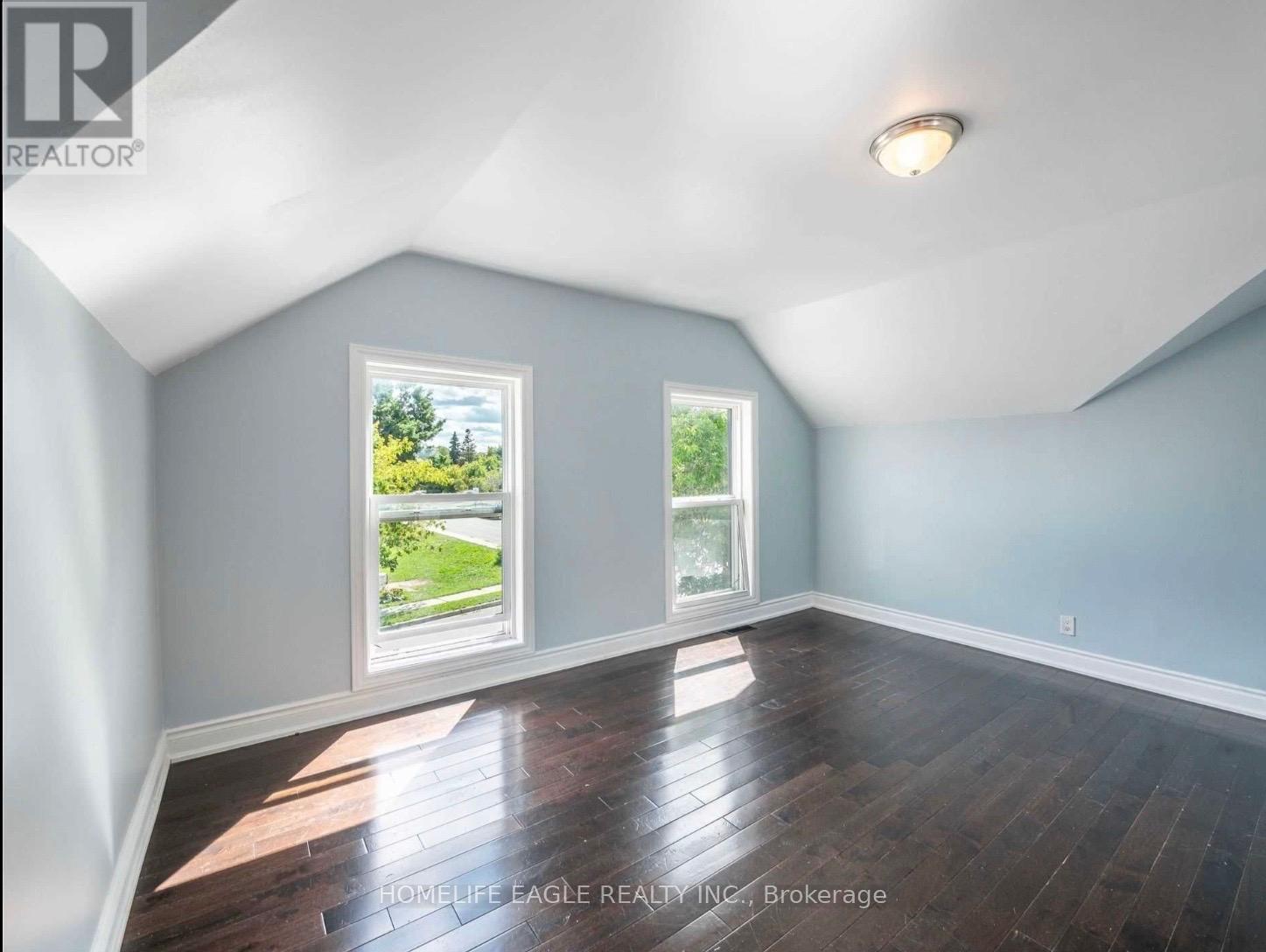 MAIN - 87 SIMCOE ROAD