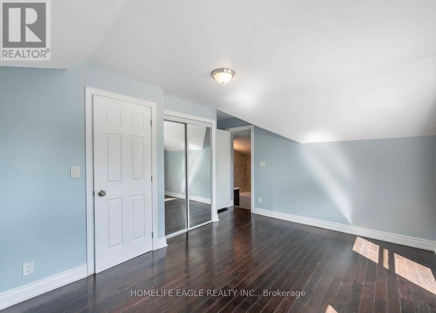 MAIN - 87 SIMCOE ROAD