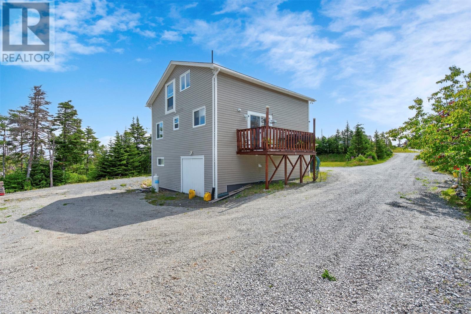 20 Hells Hill Pond Road