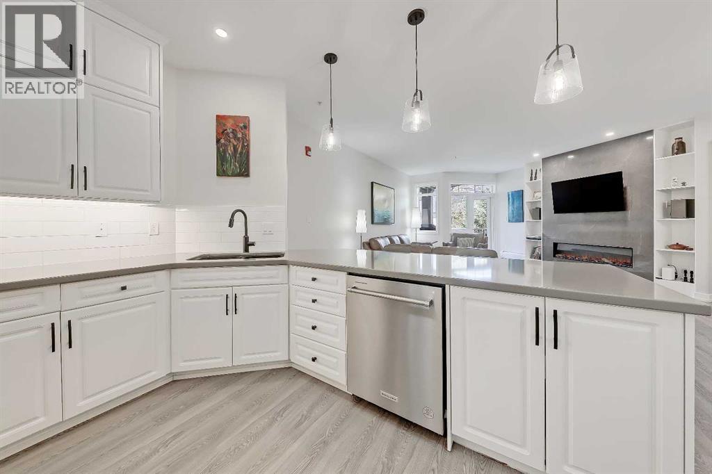 402, 2419 Erlton Road SW