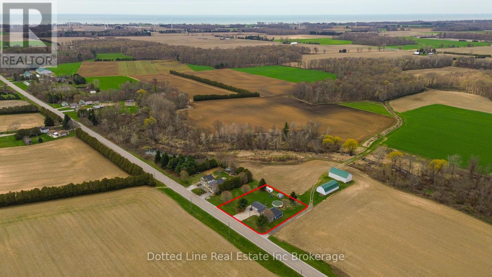 573 NORFOLK COUNTY RD 28 ROAD W