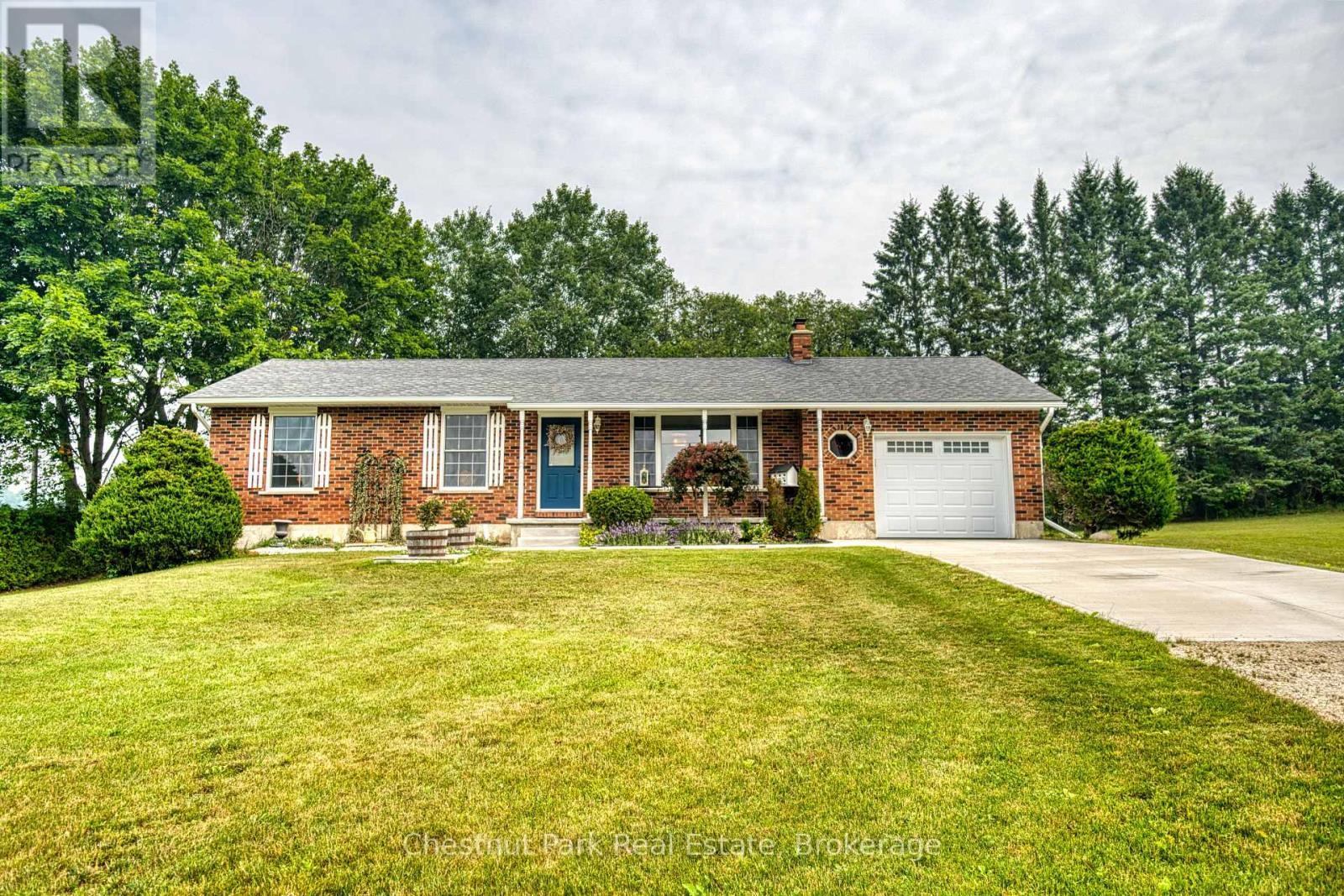683199 CHATSWORTH ROAD 24
