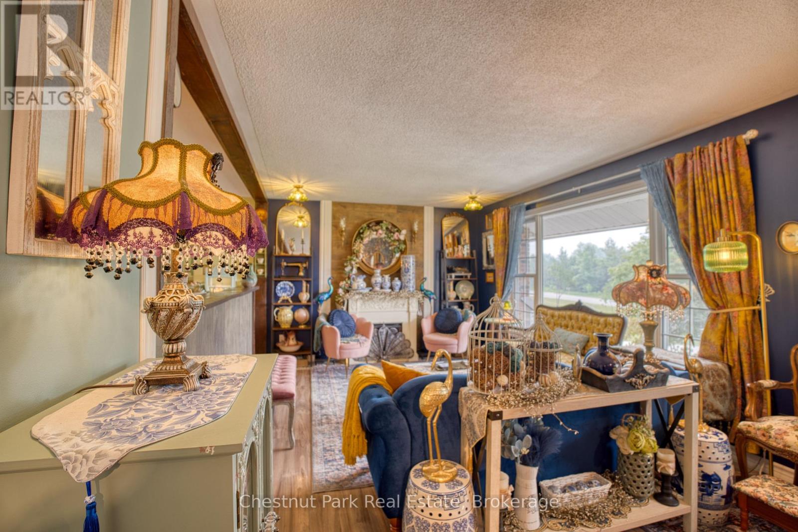 683199 CHATSWORTH ROAD 24
