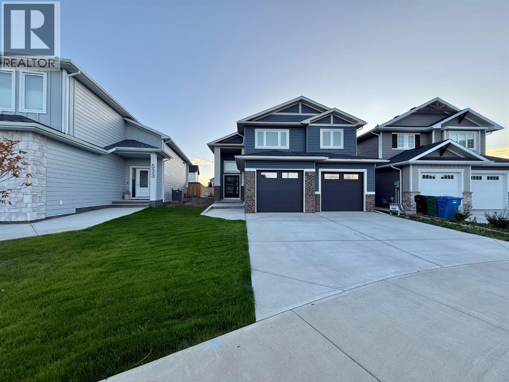 529 Riverhills Way W