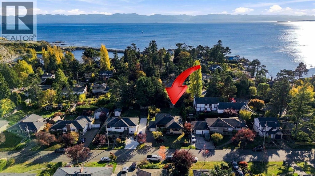 1161 HADFIELD AVENUE, ESQUIMALT, BC V9A 5N8 - Image 1368190799.jpeg?d=l
