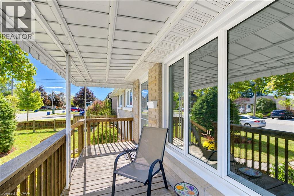 64 LOWREY Avenue S