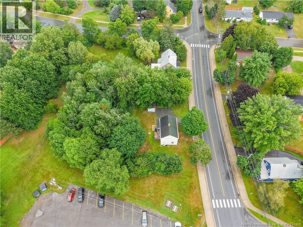 333 Sunset Drive - Photo 3