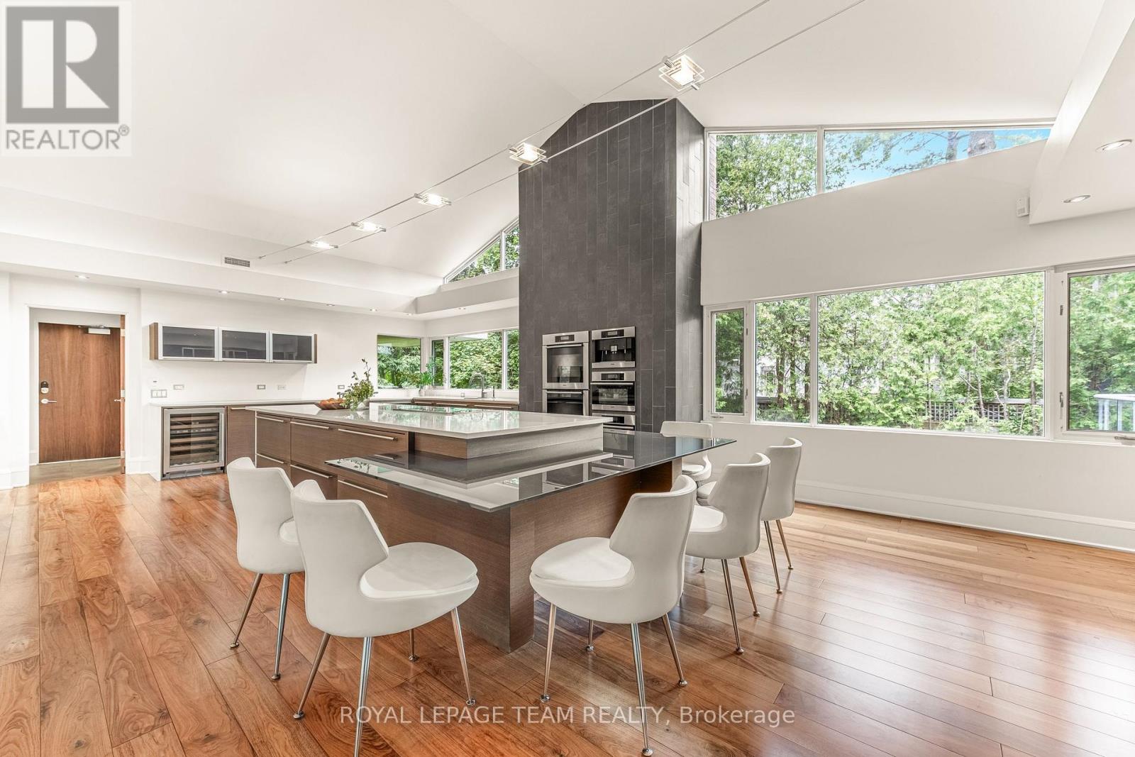 55 WILLINGDON ROAD