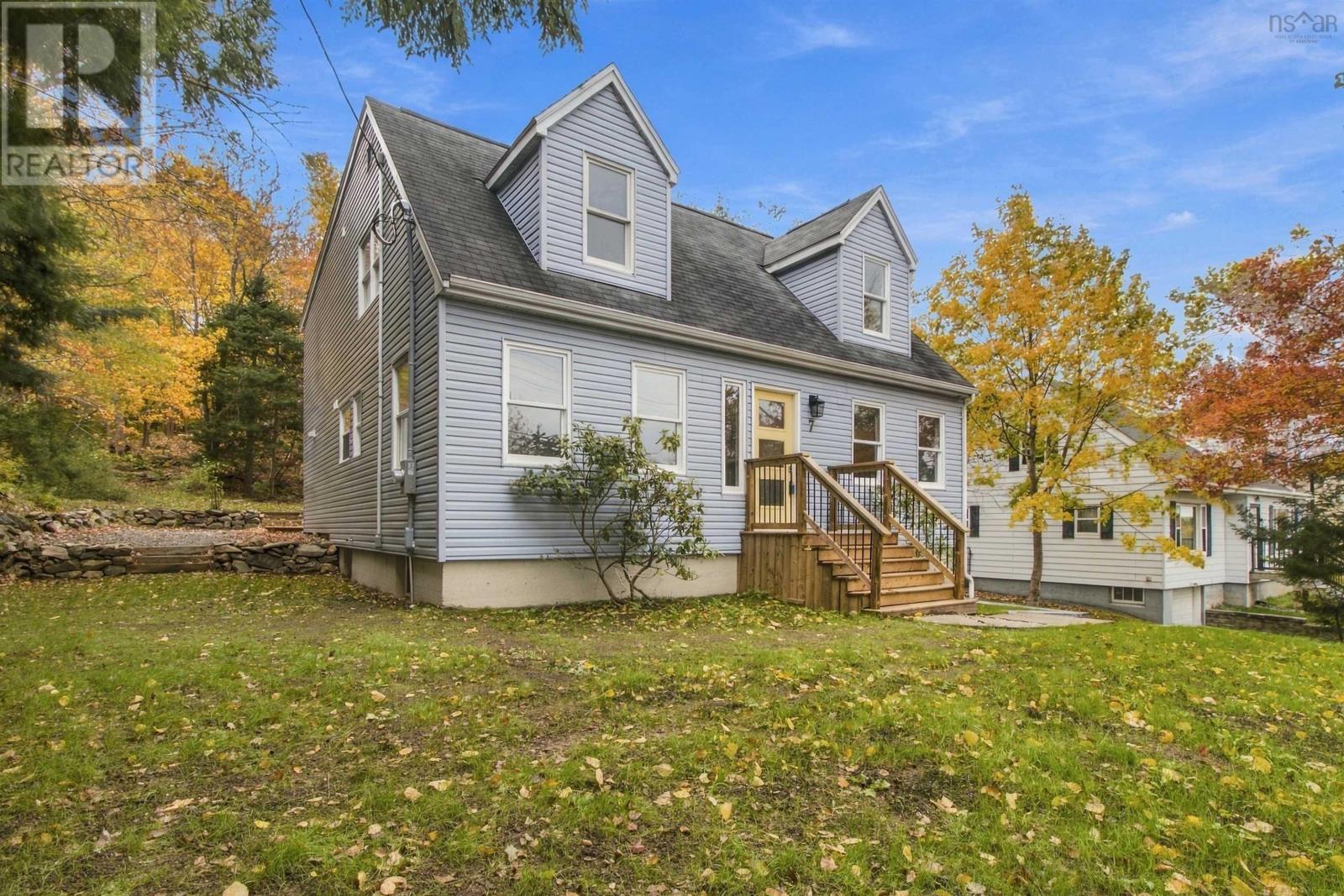 7 Millview Avenue