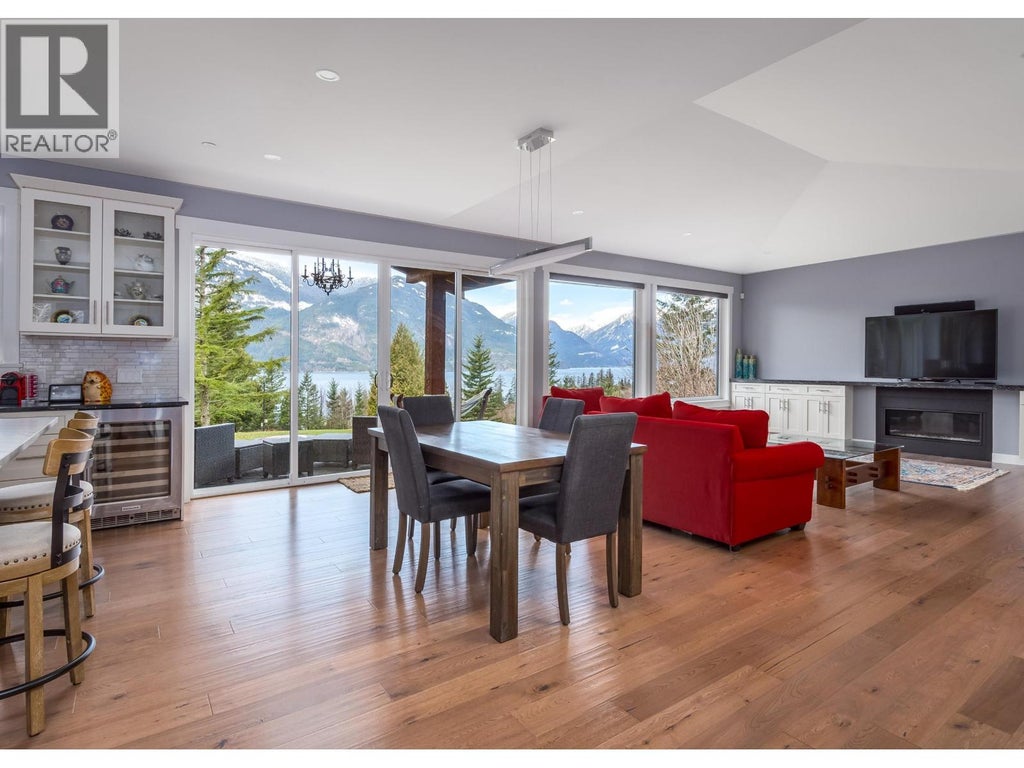 1 300 FURRY CREEK DRIVE, WEST VANCOUVER, BC V8B 1A3 - Image 2940086987.jpeg?d=l