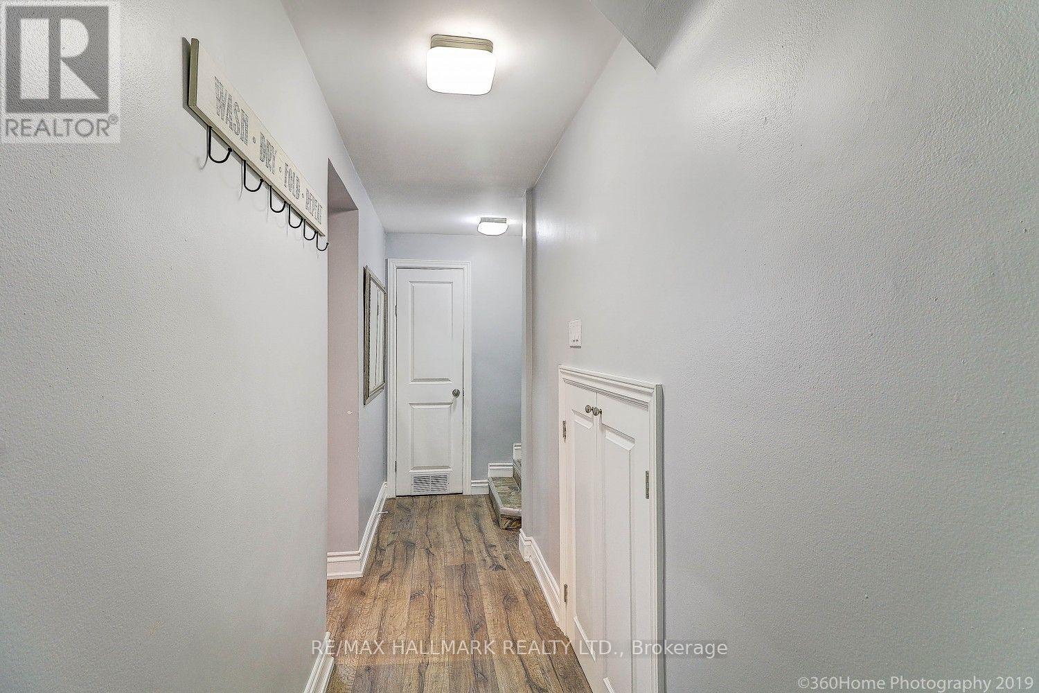 3 COSBURN AVENUE