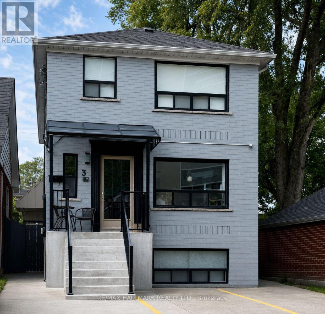 3 COSBURN AVENUE