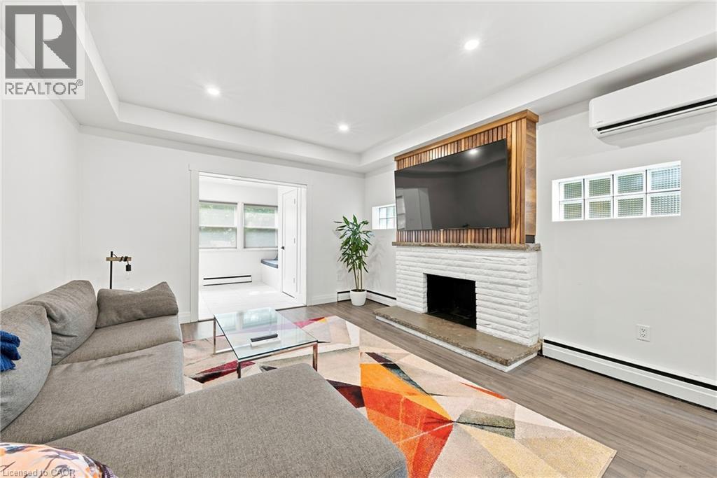 2177 LAKESHORE Road