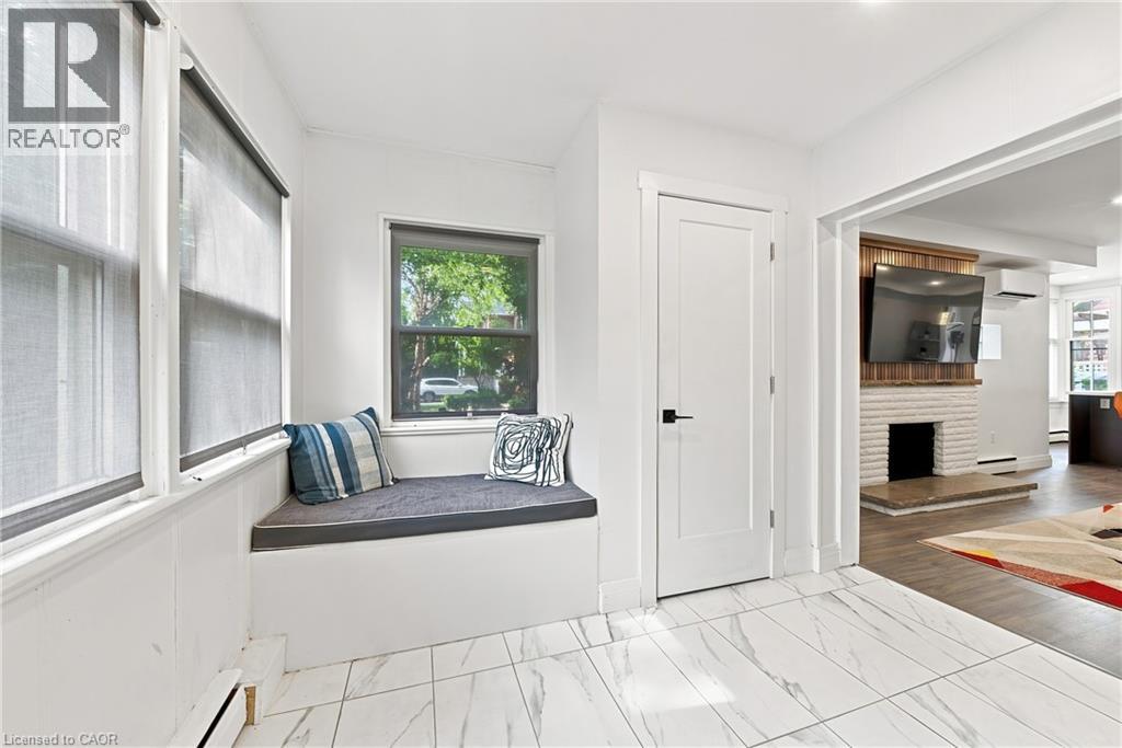 2177 LAKESHORE Road