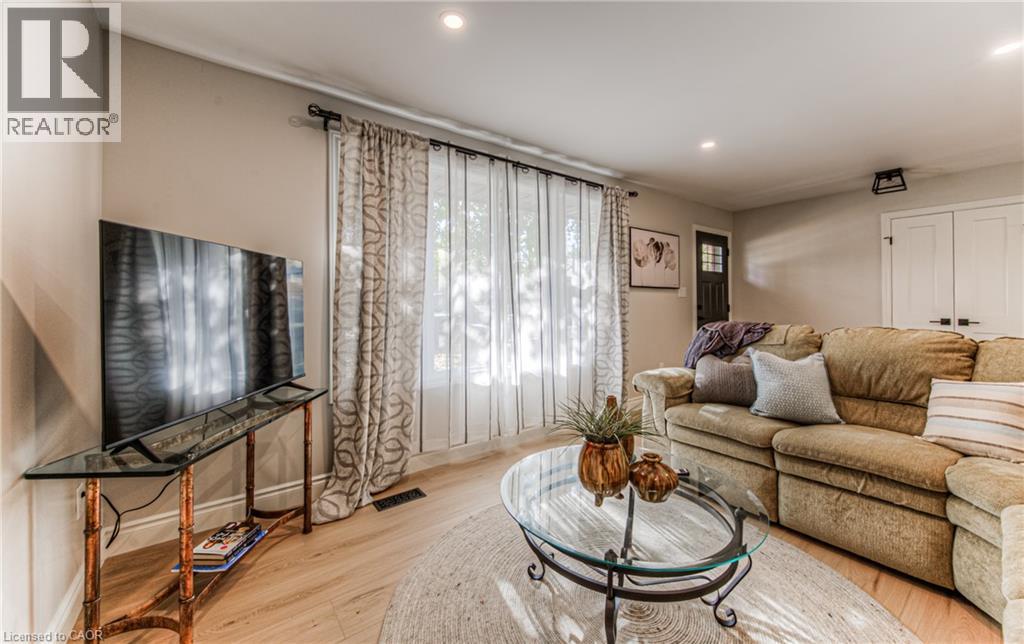 32 COLBORNE Street Unit# A