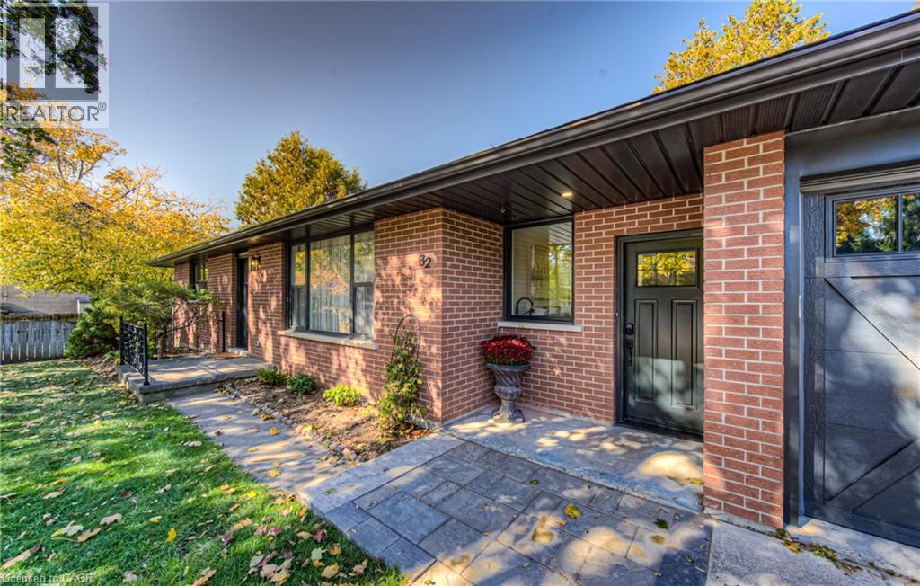 32 COLBORNE Street Unit# A