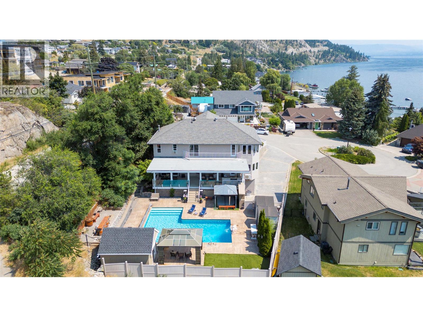 5318 Fulton Place