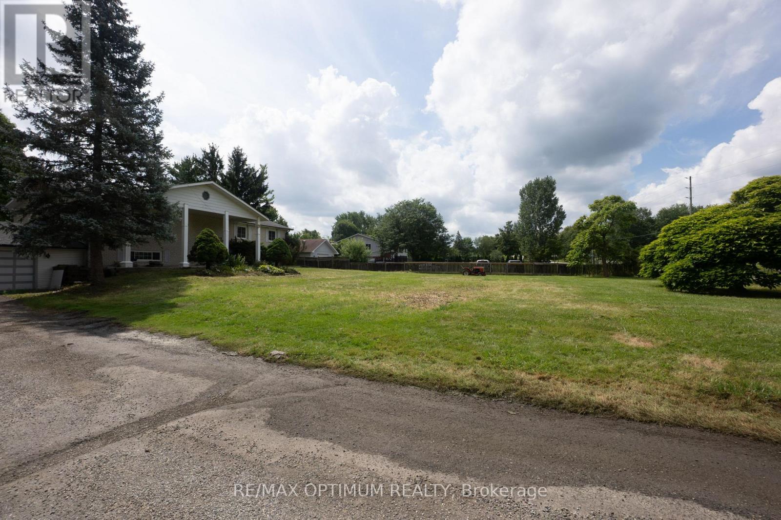 11900 5 SIDE ROAD