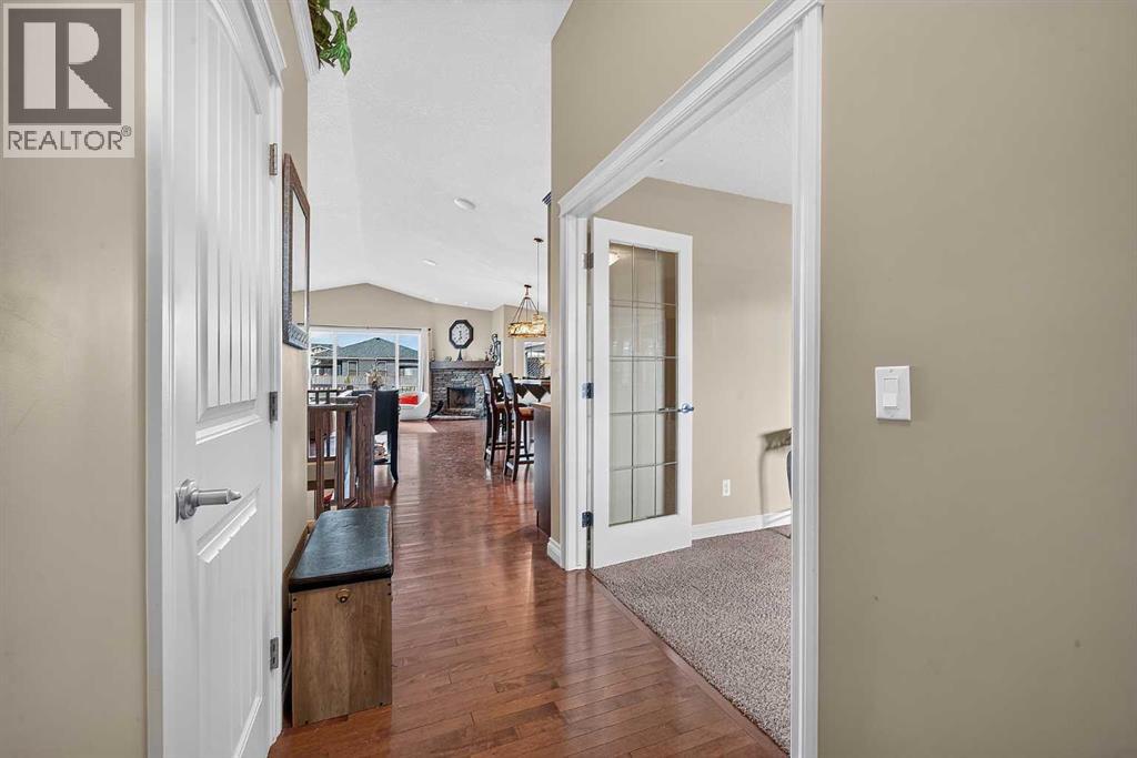 138 Hanson Drive NE