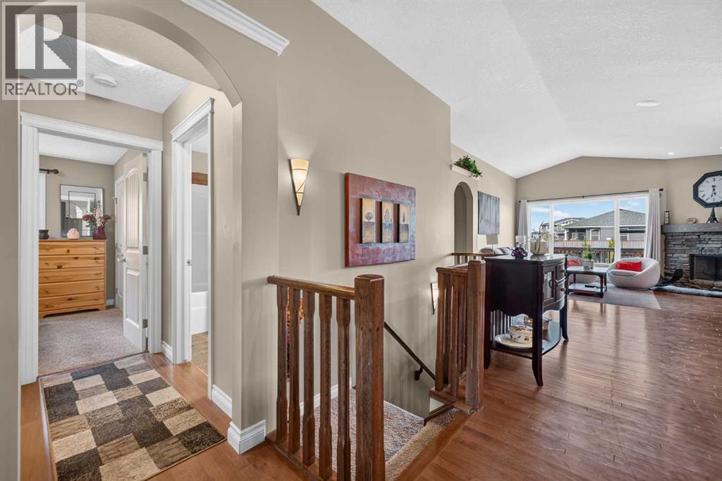 138 Hanson Drive NE
