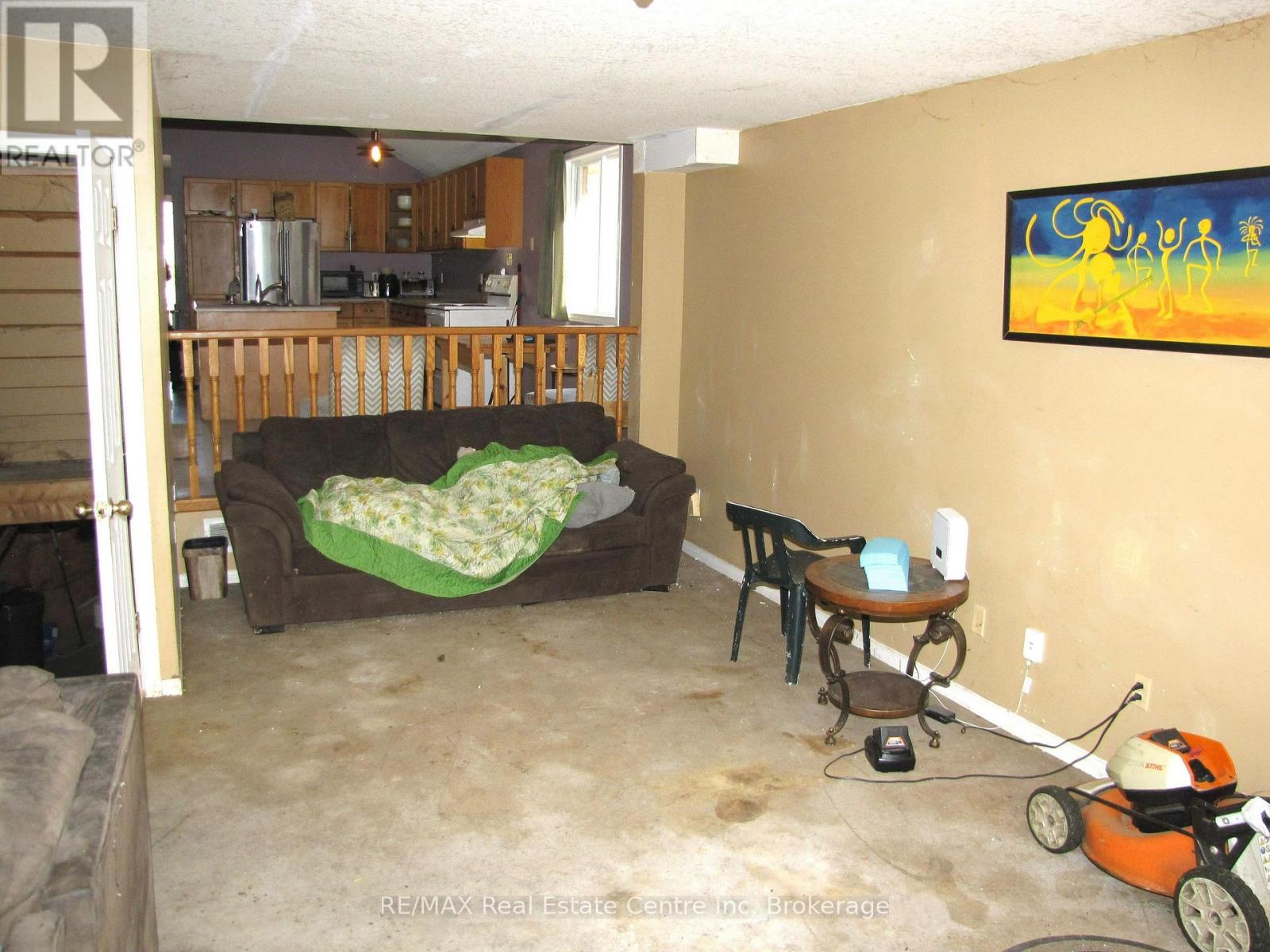 171 DEERPATH DRIVE