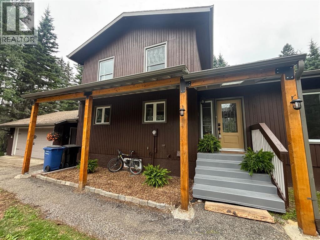 94 Redwood Meadows Drive