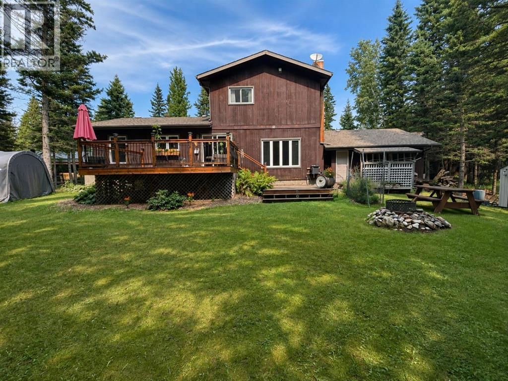 94 Redwood Meadows Drive