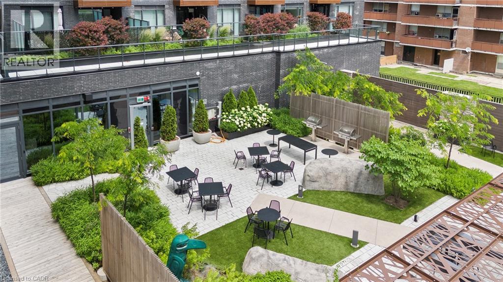 21 E PARK Street E Unit# 717