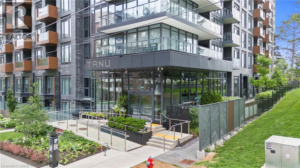 21 E PARK Street E Unit# 717