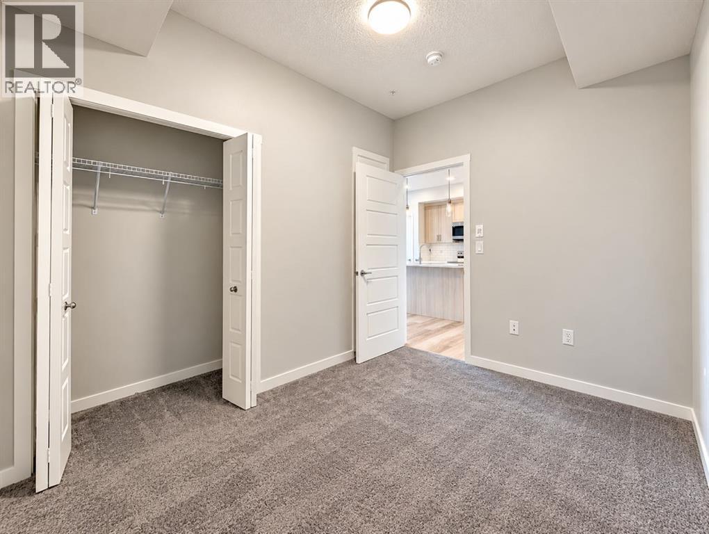 411, 40 Carrington Plaza NW