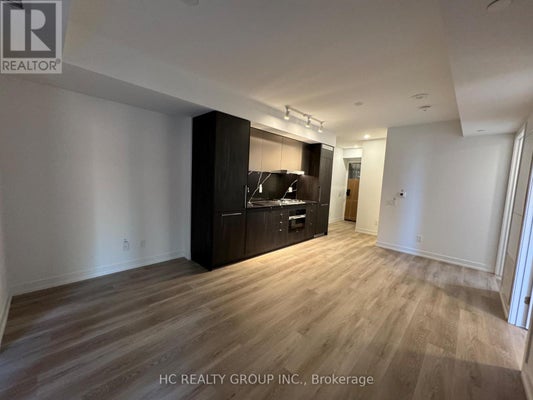 608 - 771 Yonge St, Toronto (Annex), ON 4