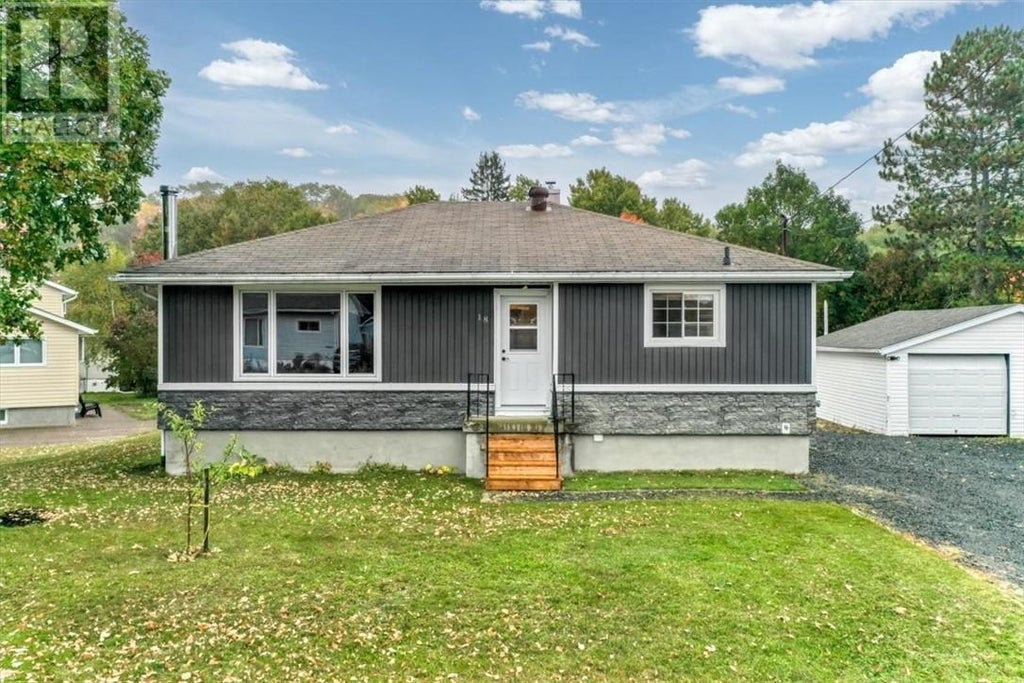 18 WICKWAS STREET, ONAPING, ON P0M 2R0 - Image 127726504.jpeg?d=l