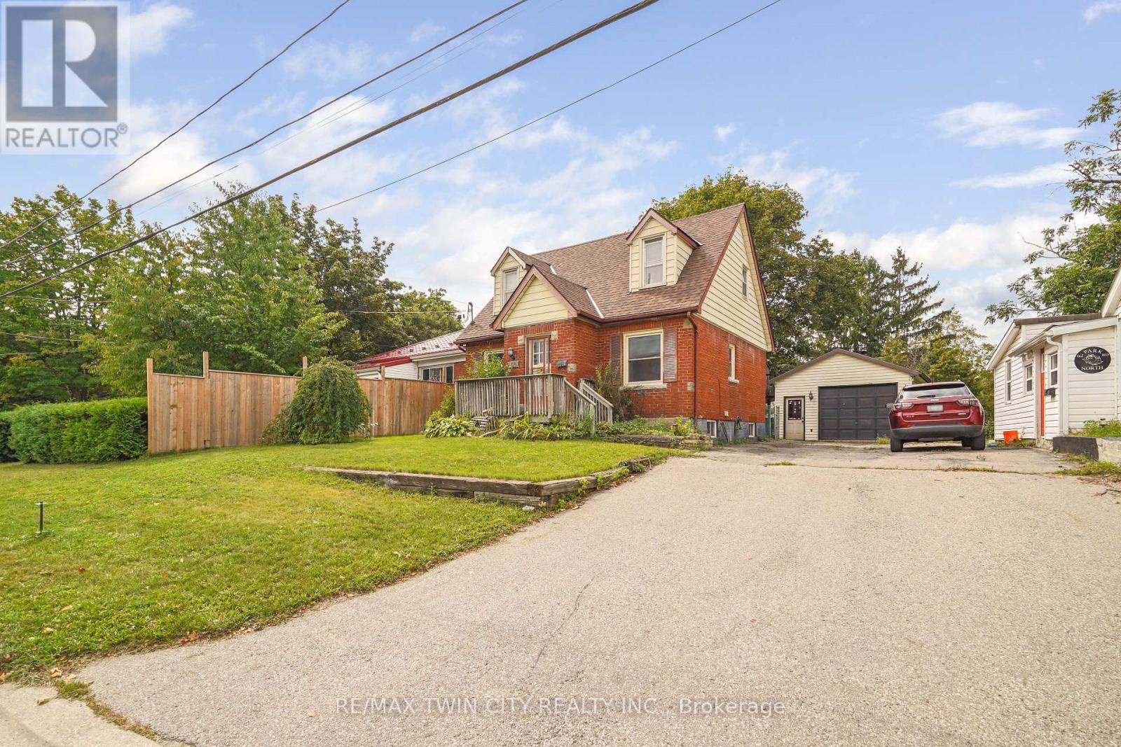 60 PARK ROAD N