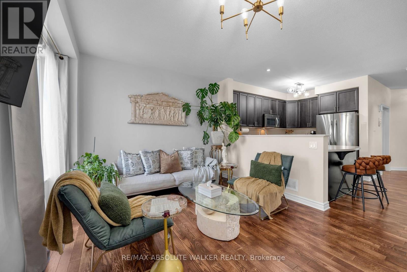 769 HAZELNUT CRESCENT