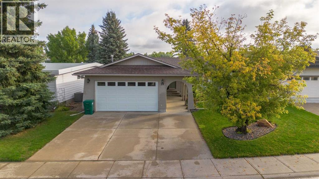 10 Seneca Place W